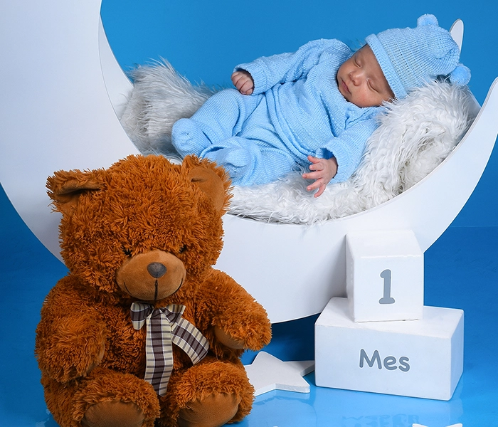 Foto estudio de bebe mes a mes