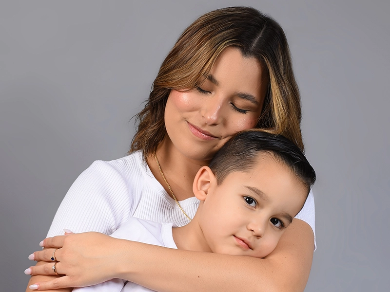 fotografia familiar madre e hijo